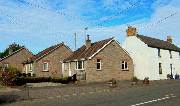 1 Bedroom Semi-Detached Bungalow For Sale In 1 Trinity Place, Main Road, Aberuthven PH3
