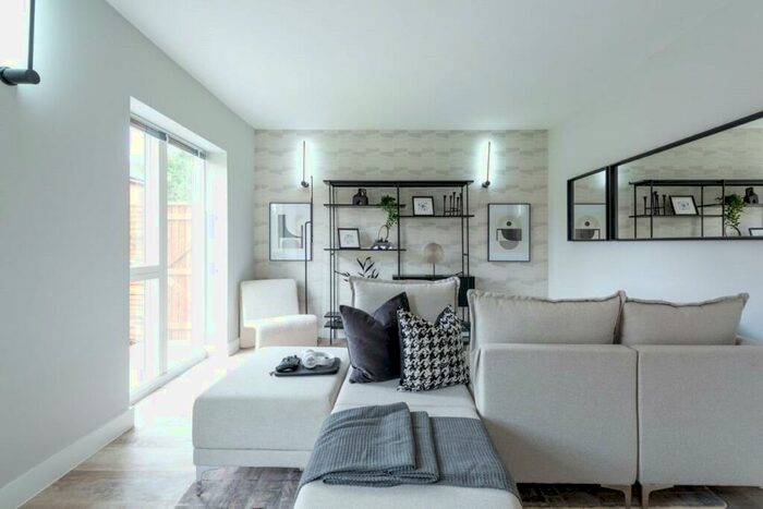 3 Bedroom End Of Terrace House To Rent In Spinney Way, Westhoughton, Bolton, Greater Manchester, BL5