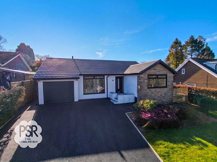 3 Bedroom Detached Bungalow For Sale In Crabtree Avenue, Disley, SK12