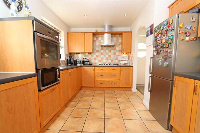 5 Bedroom Detached House For Sale In Edzell Crescent, Westcroft, MK4