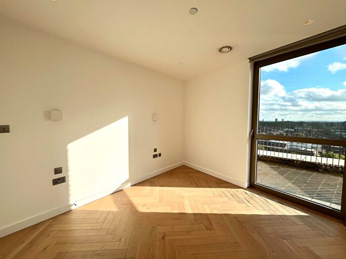 2 Bedroom Flat To Rent In Baddiel House, Oberman Road, Dollis Hill, NW10