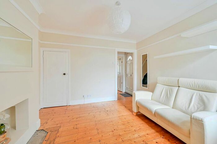 3 Bedroom Semi-Detached House To Rent In Ealing Road, Brentford, TW8