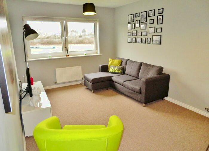 1 Bedroom Flat To Rent In Calverly Court, Paladine Way, Coventry, CV3
