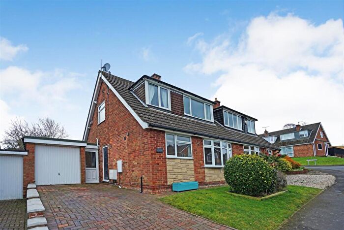 3 Bedroom Semi-Detached House For Sale In Ambion Rise, Market Bosworth, CV13