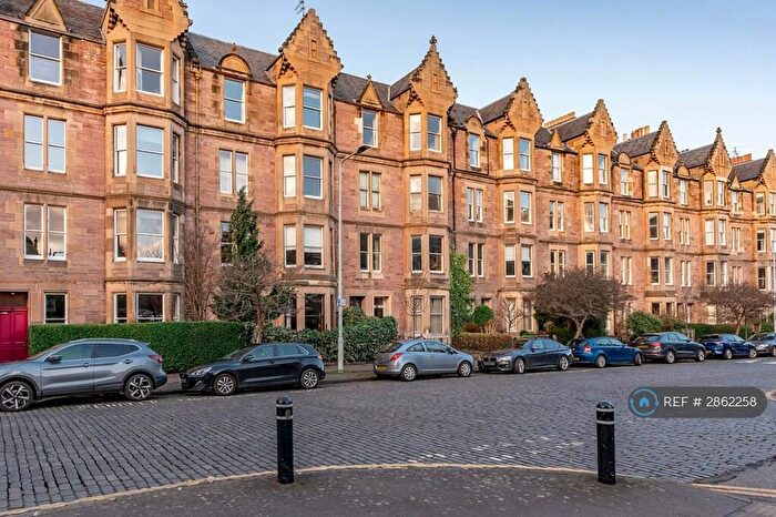 3 Bedroom Flat To Rent In Warrender Park Road, Edinburgh, EH9