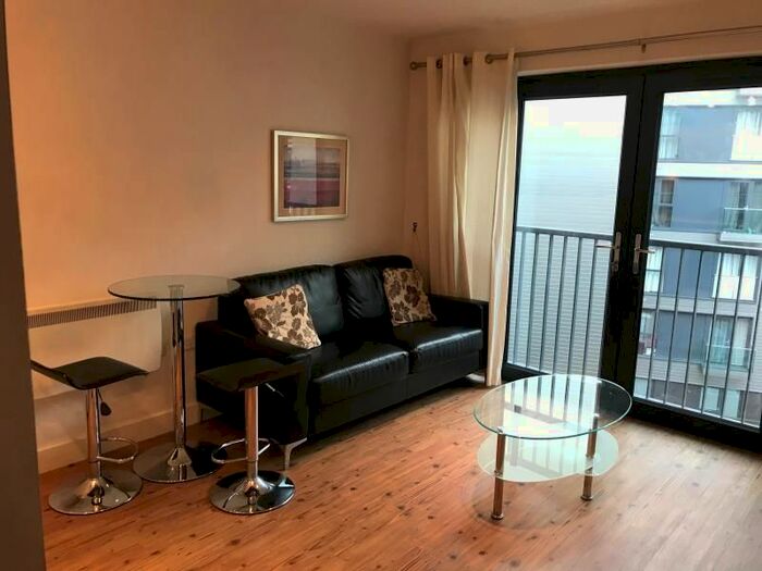 Studio To Rent In The Hub, Clive Passage, Birmingham B4