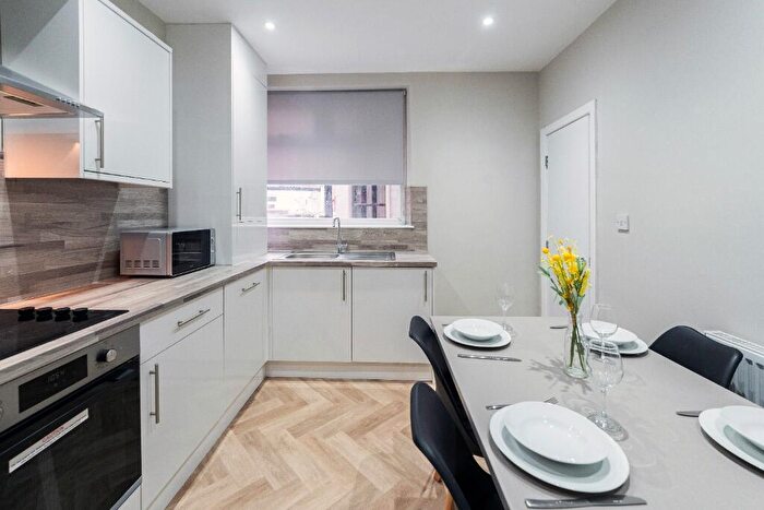 4 Bedroom House To Rent In Slade Lane, Fallowfield, Manchester, M19
