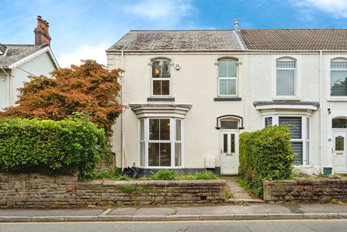 4 Bedroom End Of Terrace House For Sale In De La Beche Road, Sketty, Swansea, SA2