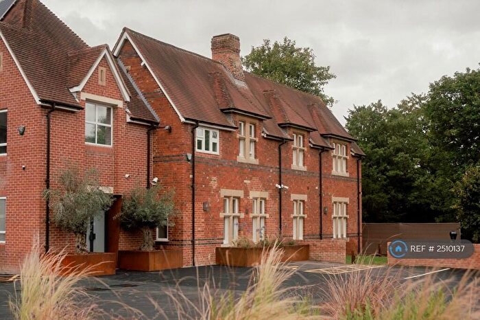 2 Bedroom Flat To Rent In North Hinksey Lane, North Hinskey, OX2