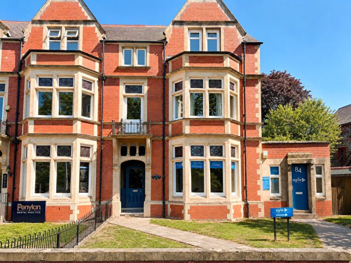 2 Bedroom Apartment To Rent In Pen-Y-Lan Road, Penylan, CF23