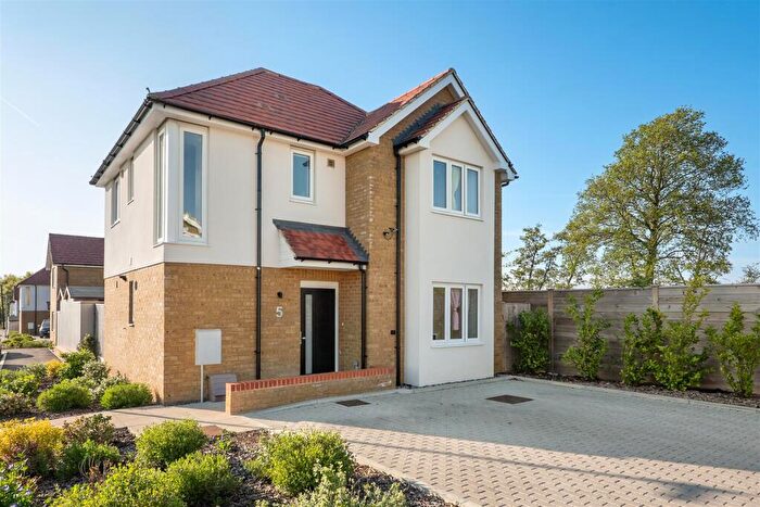 3 Bedroom Detached House To Rent In Lower Road, Teynham, Sittingbourne, ME9