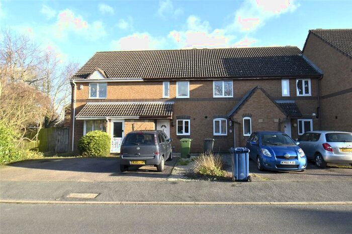 2 Bedroom Terraced House To Rent In Lucerne Close, Cambridge, CB1