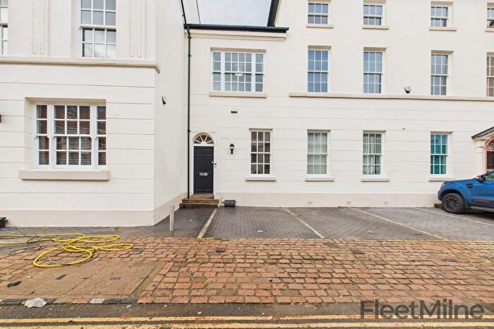 2 Bedroom Town House To Rent In Albion Street, Birmingham, B1