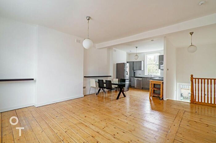 2 Bedroom Maisonette To Rent In Royal College Street, Camden, NW1