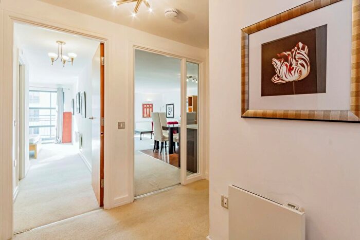 2 Bedroom Apartment To Rent In The Arena, Nottingham, NG1