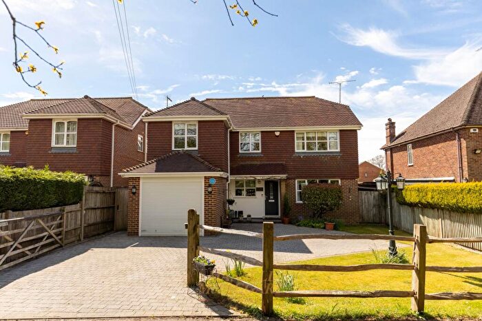 4 Bedroom Detached House For Sale In Turners Hill Road, Crawley Down, RH10