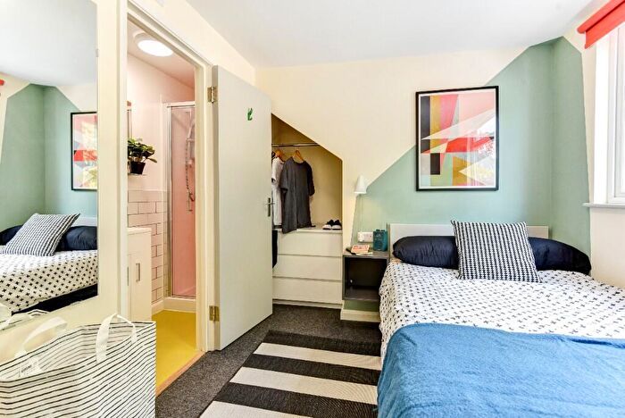 1 Bedroom House To Rent In Heath Hill Avenue, BN2