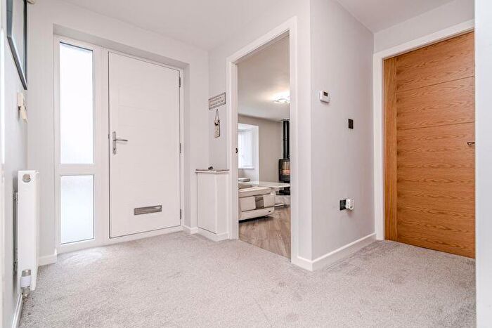 3 Bedroom Detached Bungalow For Sale In Lawton Close, Chorley, PR6