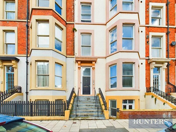 1 Bedroom Flat For Sale In Prince Of Wales Terrace, Scarborough, YO11