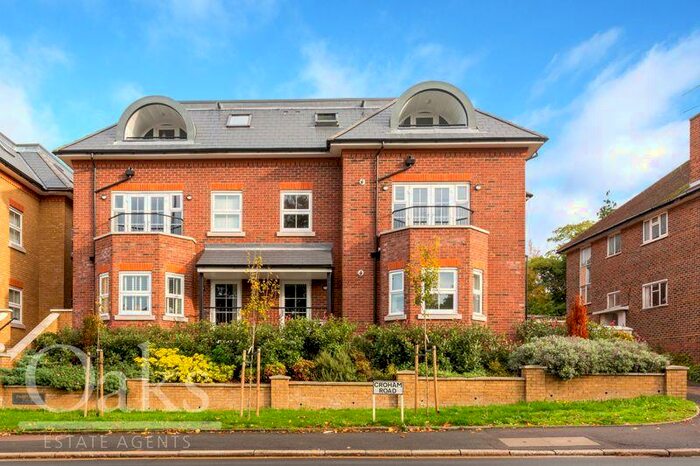 1 Bedroom Flat To Rent In Campden Road, South Croydon, CR2