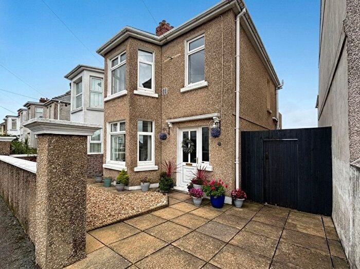 3 Bedroom Semi-Detached House For Sale In Waterloo Road, Hakin, Milford Haven, SA73