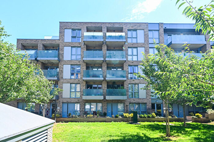 3 Bedroom Flat For Sale In , Crouch End, London, N8