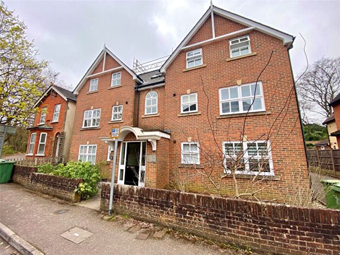 2 Bedroom Penthouse To Rent In Union Street, Farnborough, Hampshire, GU14