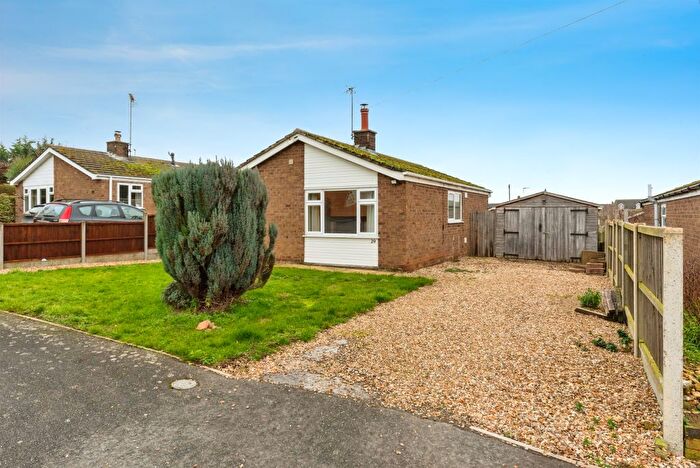 2 Bedroom Detached Bungalow For Sale In Brookside, Ancaster, Grantham, NG32