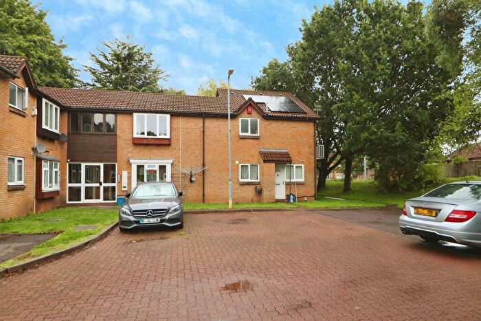 1 Bedroom Flat For Sale In Fairhaven Close, St. Mellons, Cardiff, CF3