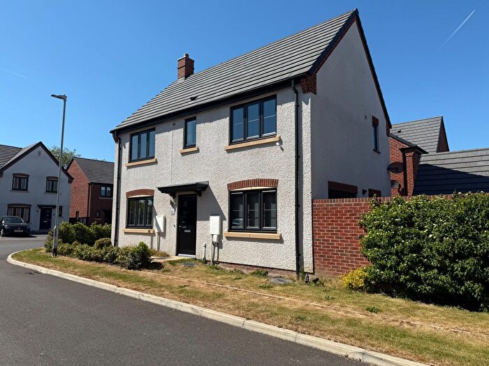 3 Bedroom Detached House For Sale In Blades Drive, Saxilby, LN1
