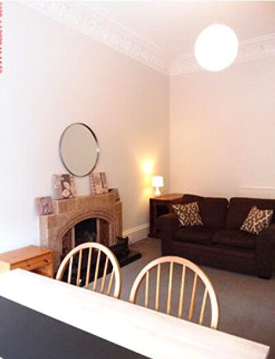 4 Bedroom Flat To Rent In Marchmont Road, Edinburgh, EH9