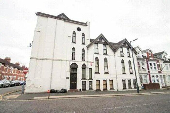 2 Bedroom Apartment To Rent In Milton Road, Swindon, SN1