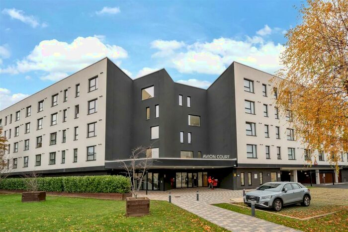 Studio To Rent In Avion Court, London Road, Crawley, RH10