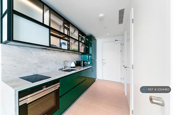 Studio To Rent In Bagshaw Building, London, E14