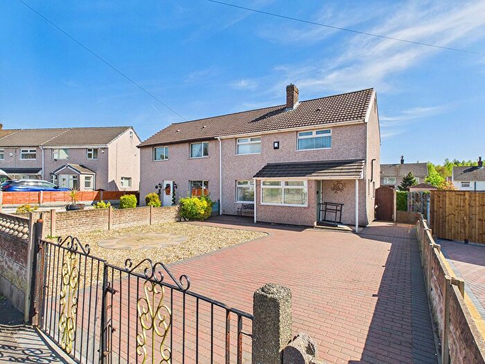 4 Bedroom Semi Detached House For Sale In Pond Walk, Parr, St Helens, WA9