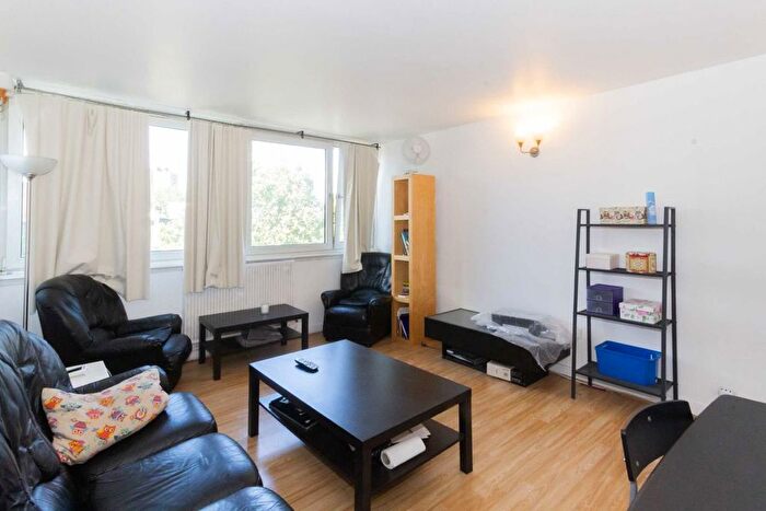 1 Bedroom Flat To Rent In Tawny Way, Surrey Quays, SE16