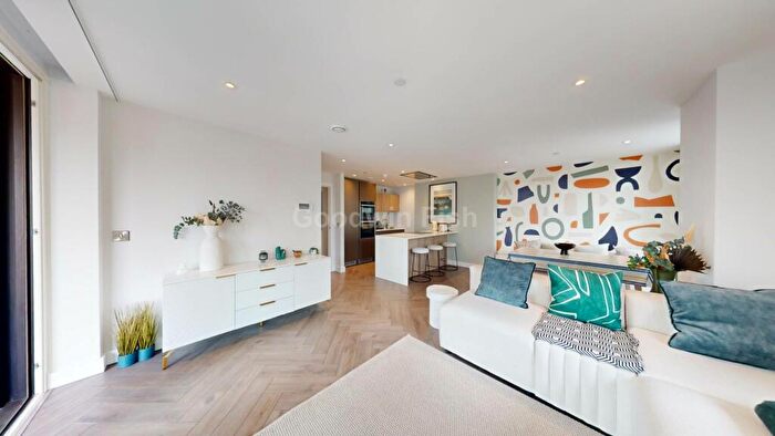 3 Bedroom Apartment To Rent In Castle Wharf, A Chester Road, Castlefield, M15