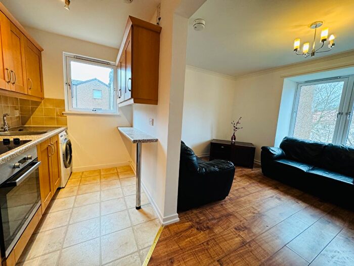 2 Bedroom Flat To Rent In Headland Court, Garthdee, Aberdeen, AB10