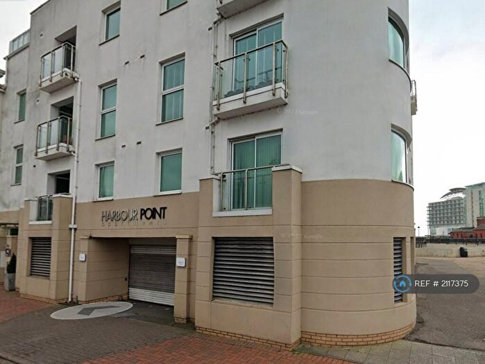 2 Bedroom Flat To Rent In Stuart Street, Cardiff, CF10