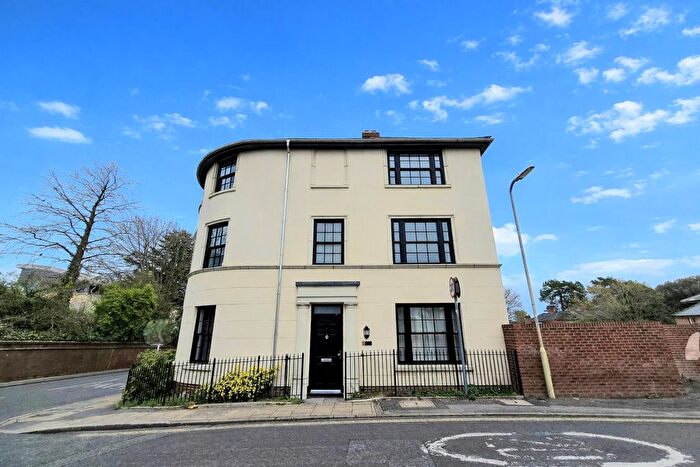 4 Bedroom Property To Rent In Romsey Road, Winchester, SO22