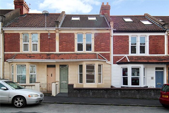 3 Bedroom Terraced House For Sale In Foxcote Road, Ashton, Bristol, BS3