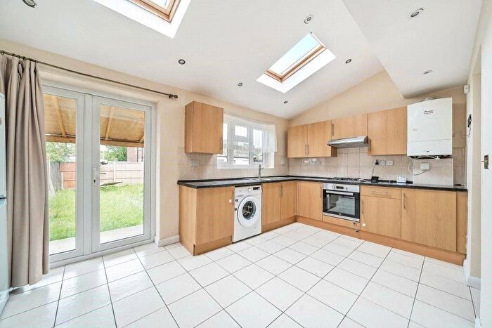 4 Bedroom Semi-Detached House To Rent In Gyles Park, Stanmore, HA7