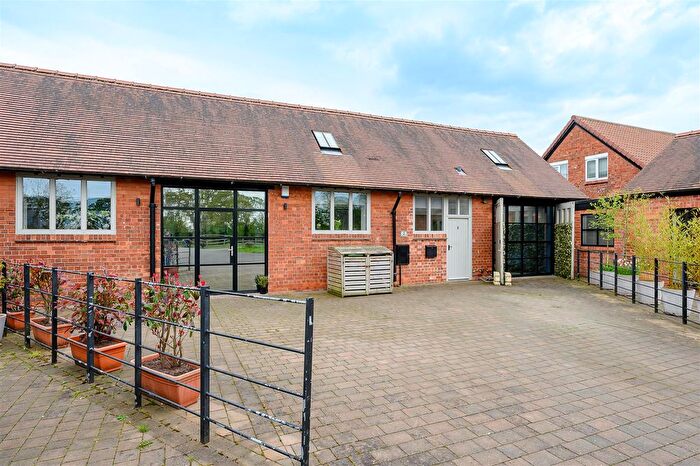3 Bedroom Barn Conversion For Sale In Bore Tree Baulk, Dunnington, York, YO19