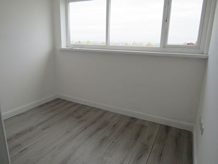 1 Bedroom Flat To Rent In Trafalgar Court, Tividale, Oldbury, B69