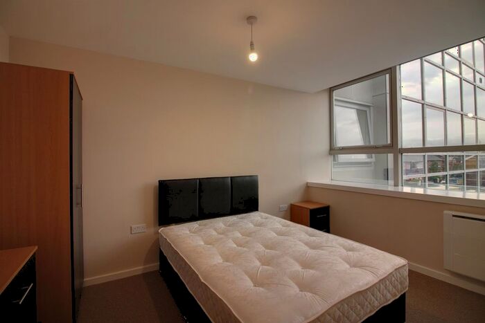 1 Bedroom Flat To Rent In Manchester Road, Altrincham, WA14