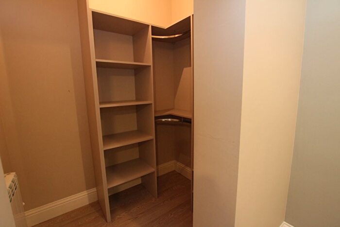 1 Bedroom Flat To Rent In Clinton House, Clinton Terrace, The Park, NG7
