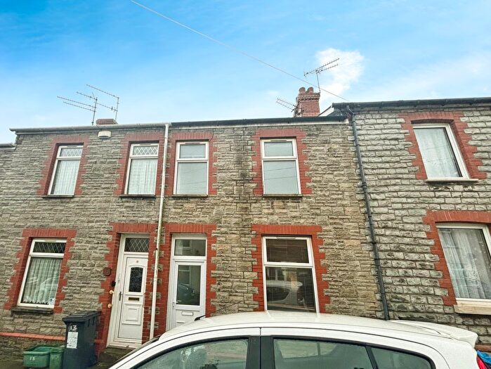 3 Bedroom Property To Rent In Jenner Street, Barry, CF63