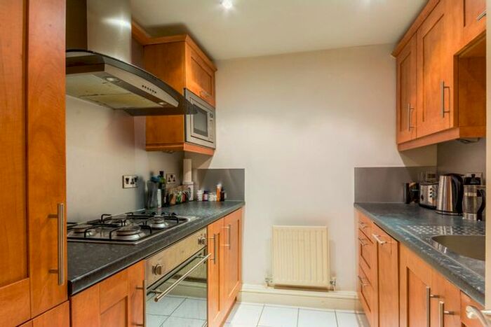 1 Bedroom Flat To Rent In Bourne Place, Chiswick, London, W4