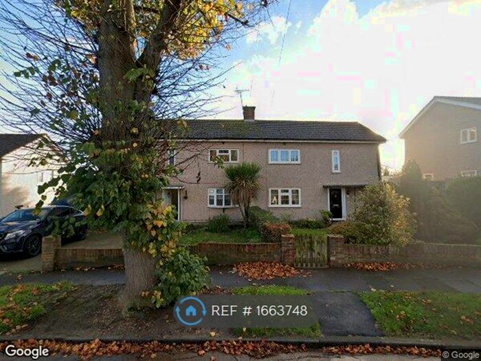 5 Bedroom Semi-Detached House To Rent In Crouch Road, Grays, RM16