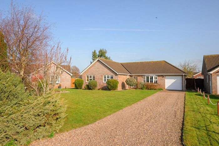 3 Bedroom Detached Bungalow For Sale In Millersview, Old Leake, PE22